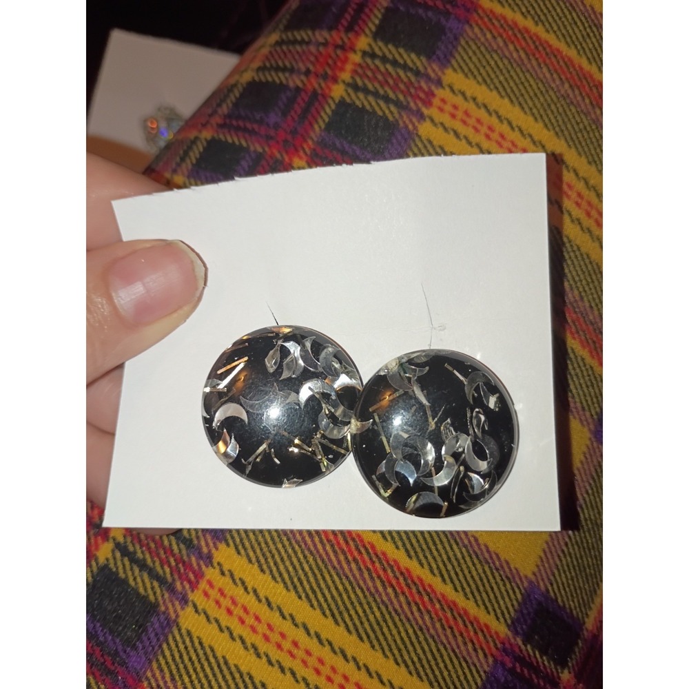 Black And Silver Enamel/Resin Round Confetti Clip‎ On Earrings